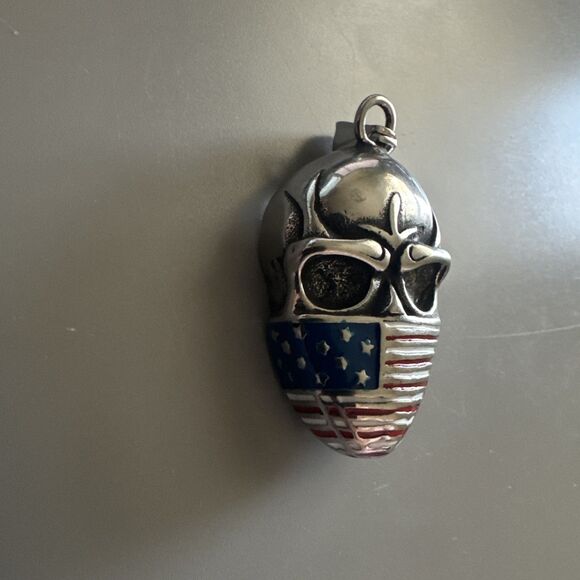 Flag Face Bandana Skull Pendant Stainless Steel on Cuban Link Chain U.S.A. - Picture 3 of 7
